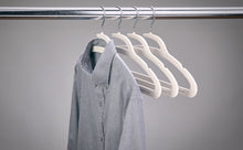 Load image into Gallery viewer, Mozu Hangers with collared shirt on clothing rod
